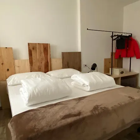 Dalu' Apartment Tirano Exterior photo